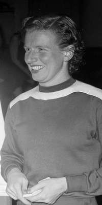 Irma Heijting-Schuhmacher, Dutch Olympic swimmer (1948, dies at age 88